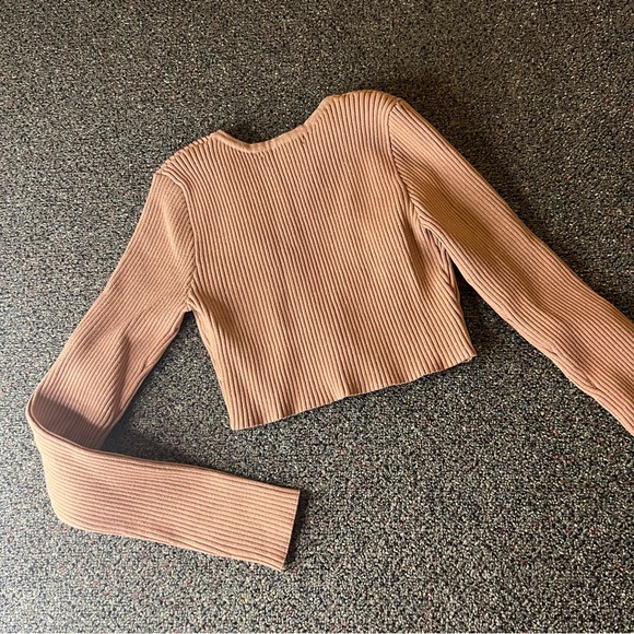 FOREVER21 NWT Beige Sparkly Ribbed Cropped Cardigan Knit Sweater Shrug Shirt S - Picture 9 of 16